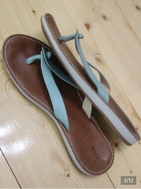 Olukai Nohie Leather Flip Flop Sandals Size 10